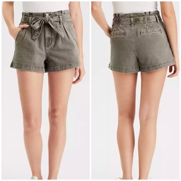 AMERICAN Eagle Olive Green Paper Bag Mom Shorts - Picture 1 of 9